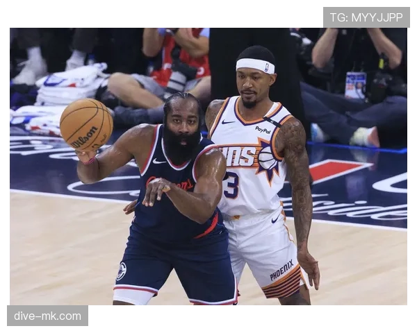 布拉德利·比尔挡拆创造高效得分 拉开与哈登在进攻端差距